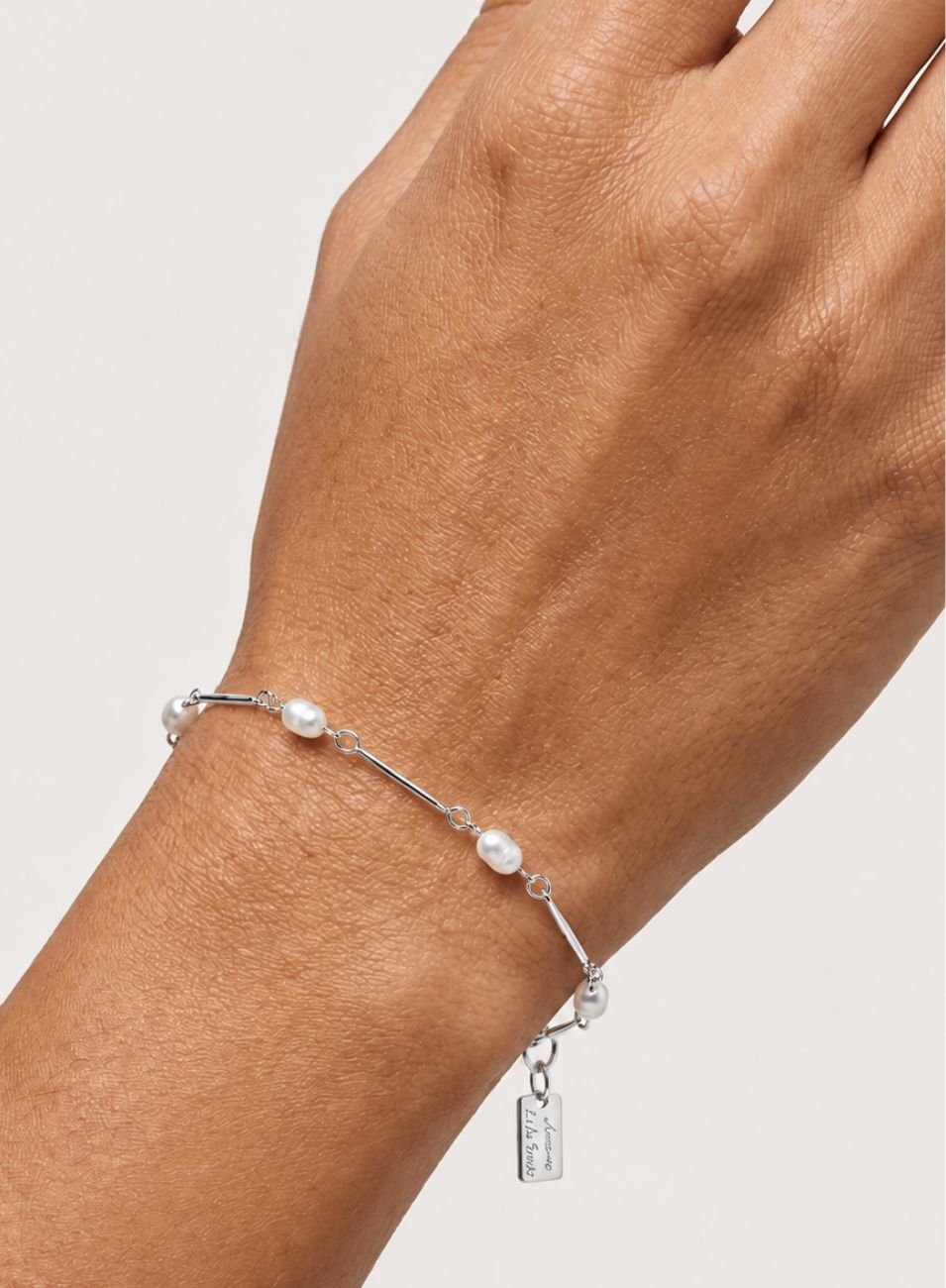 PULSEIRA ALINHO BANHO RÓDIO BRANCO