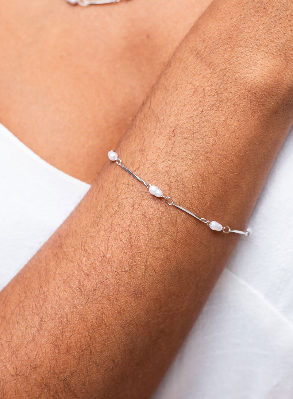 PULSEIRA ALINHO BANHO RÓDIO BRANCO