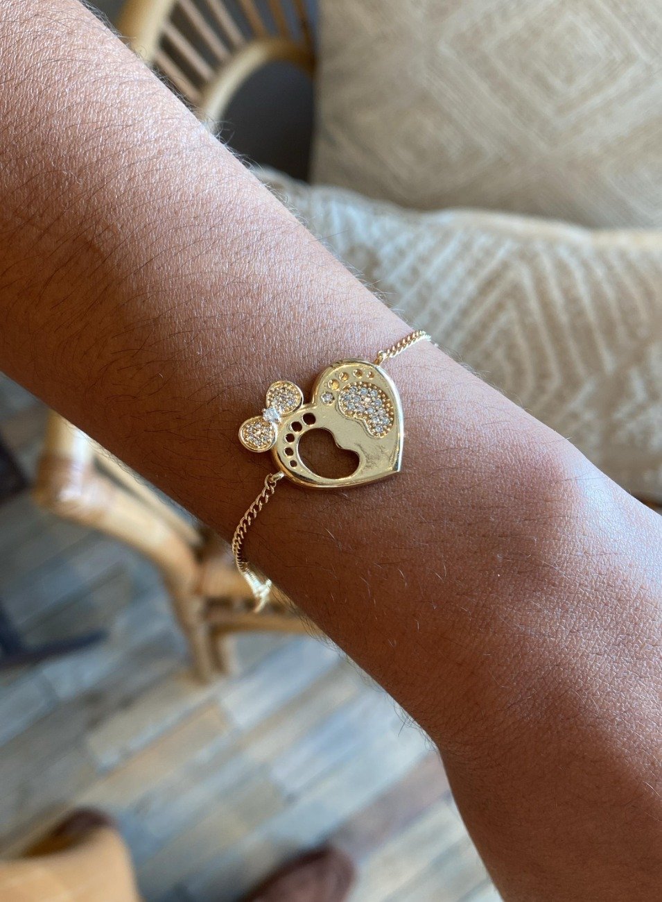 PULSEIRA CORACAO MENINA BANHO OURO