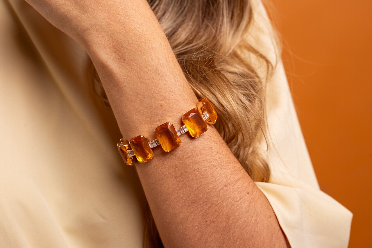 PULSEIRA ENTALHE CRISTAIS CITRINO BANHO OURO