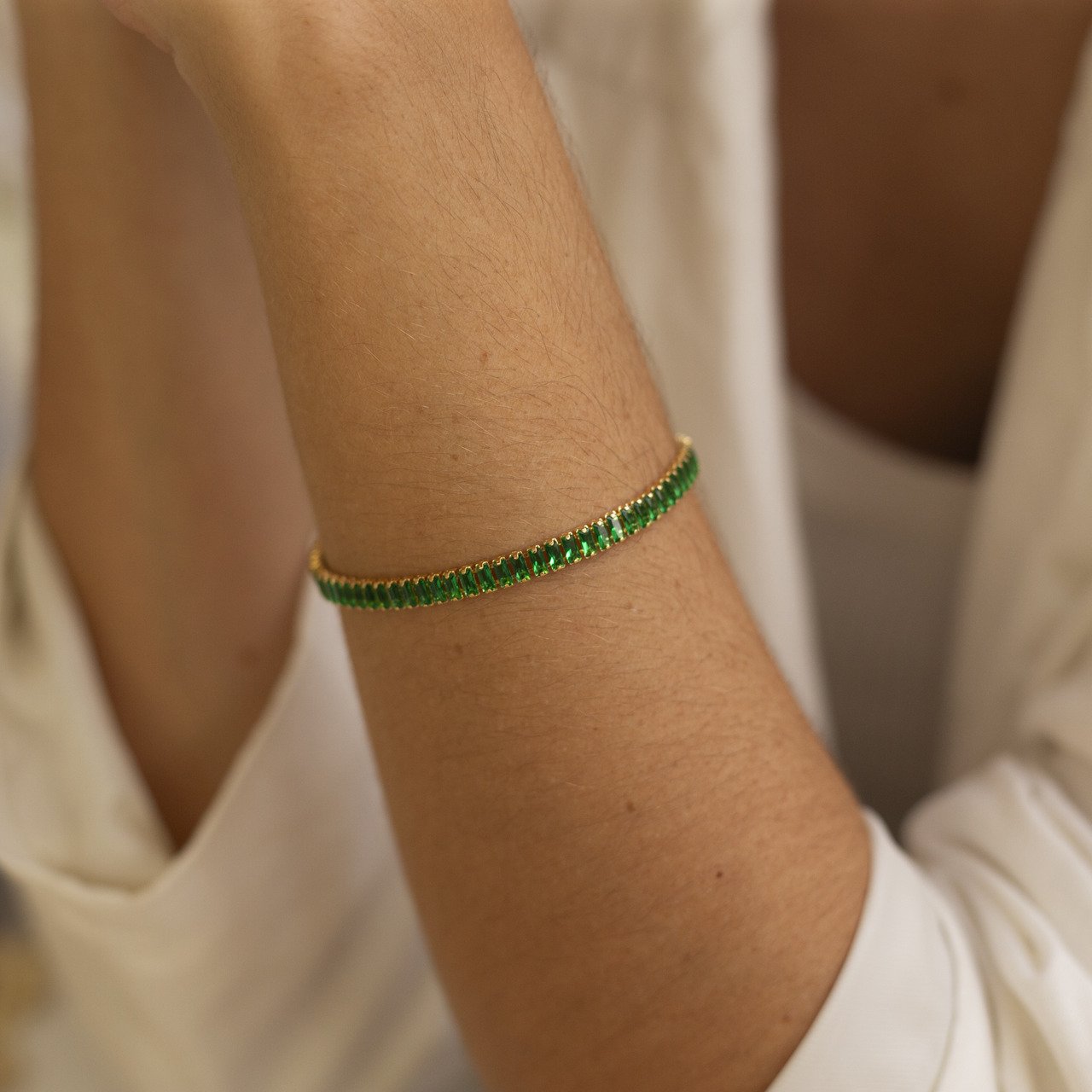 PULSEIRA EXXU RIVIERA CRISTAL BAGUETE VERDE ESCURO BANHO OURO