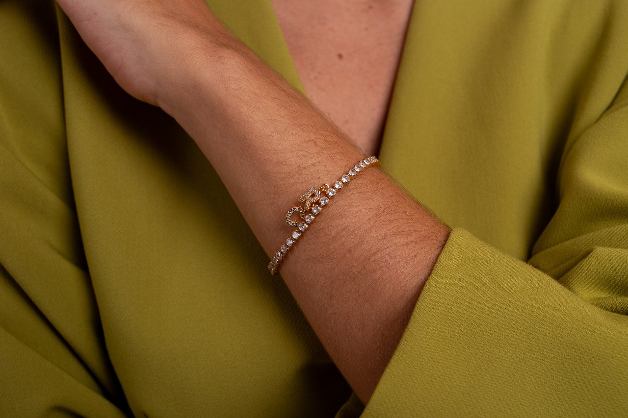 PULSEIRA LAVINE G RIVIERA PORTUGUESA PERSONALIZADA CRISTAIS INCOLOR BANHO OURO