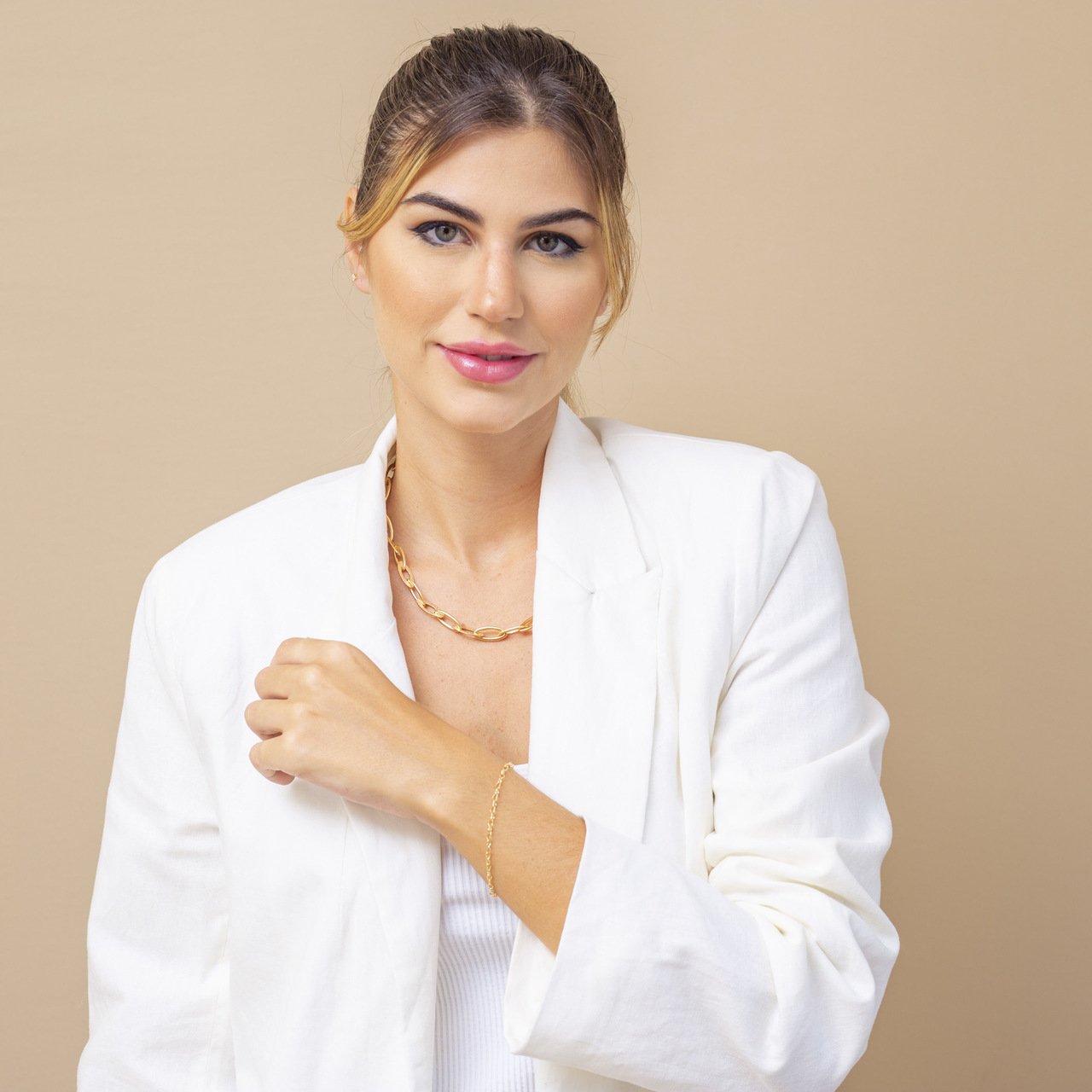 PULSEIRA MIMO CORRENTE CORAÇÃO VAZADO BANHO OURO