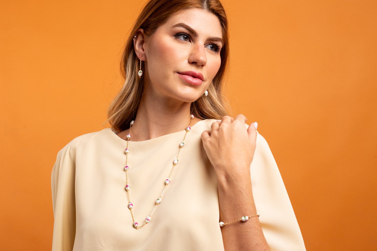 PULSEIRA PINGENTE BARRIL FLORAL BANHO OURO