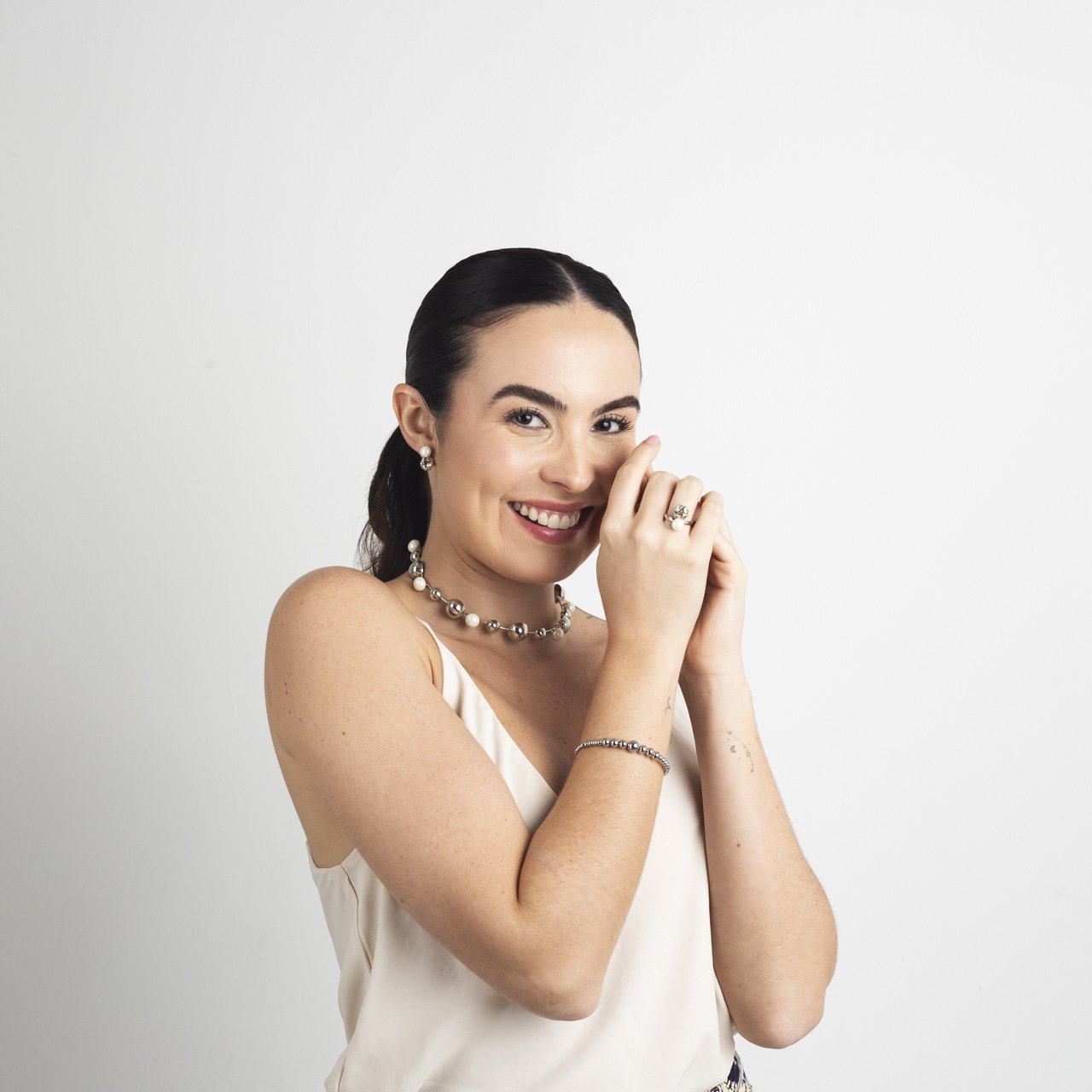 PULSEIRA POSEIDON MIX BOLAS BANHO RÓDIO BRANCO