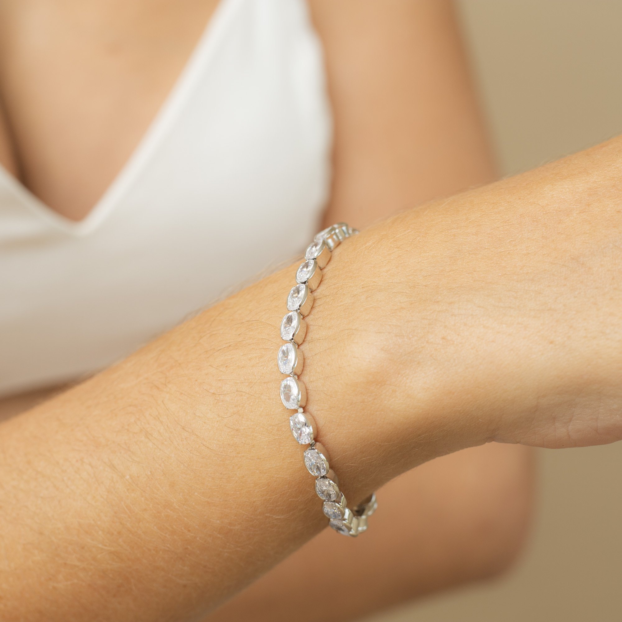 PULSEIRA SABINA G RIVIERA ZIRCÔNIAS OVAIS BANHO RÓDIO BRANCO