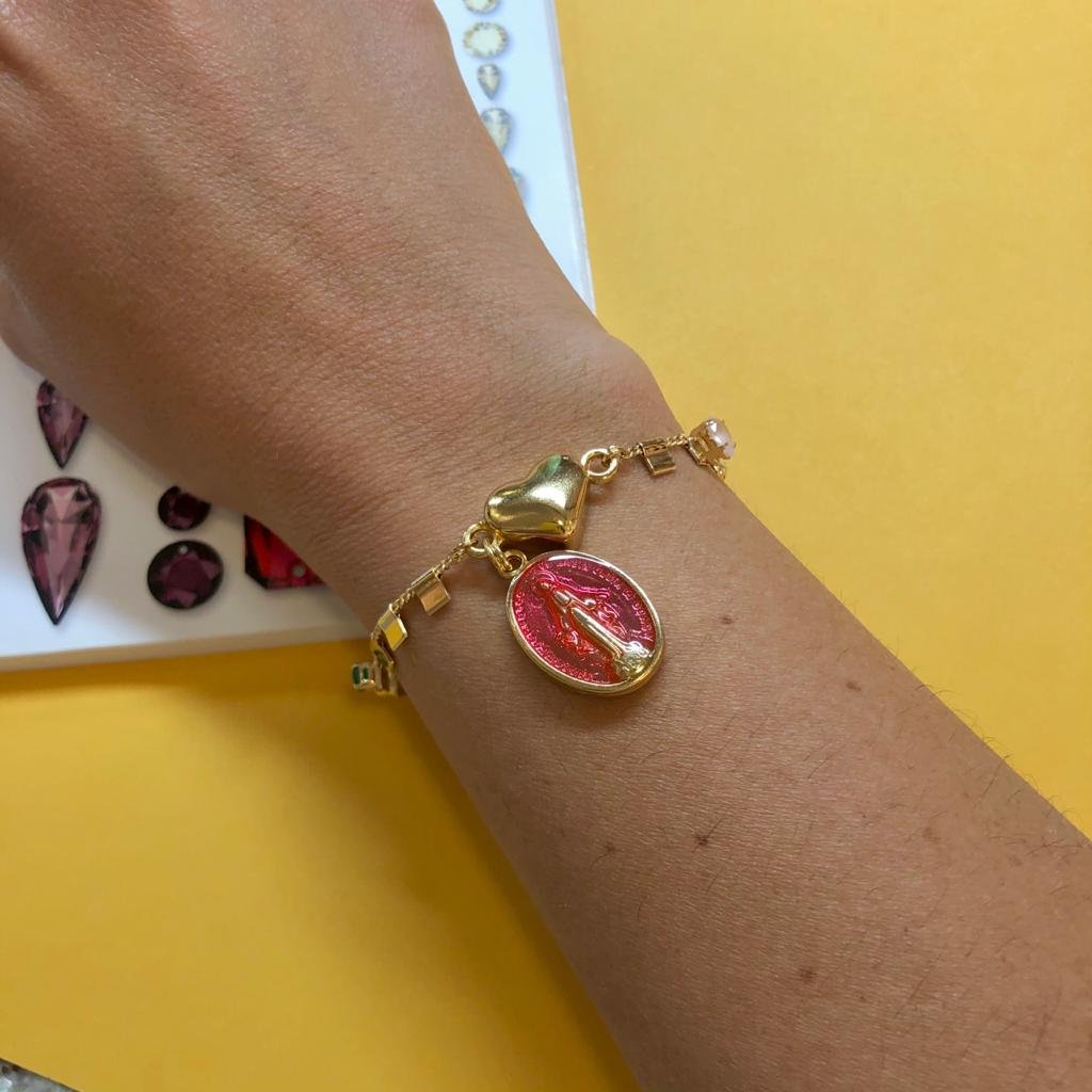 PULSEIRA PROTECT PINGENTE SANTA FECHO CORAÇÃO BANHO OURO