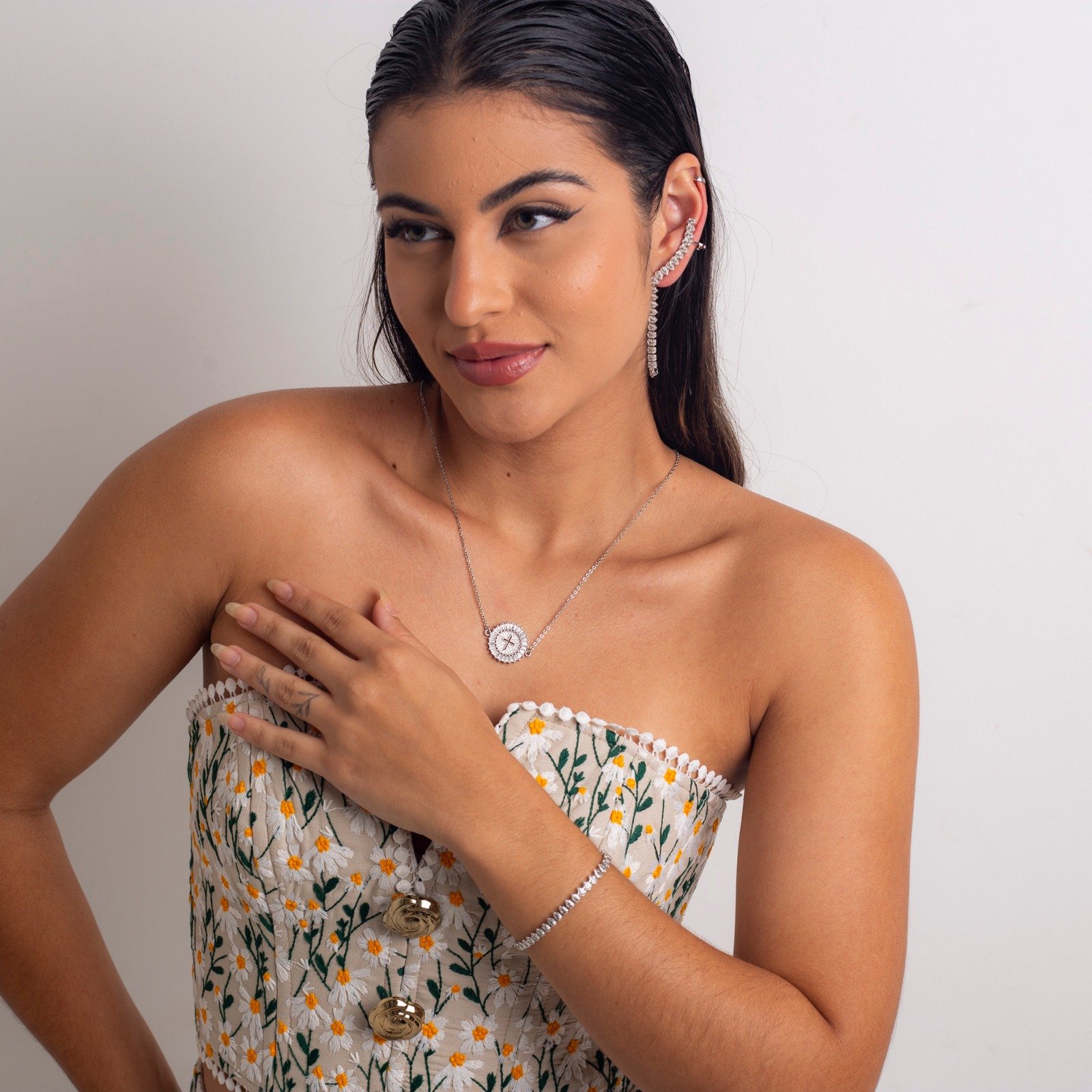 BRINCOS EAR CUFFS ZÍPER ZIRCÔNIA BANHO RÓDIO BRANCO